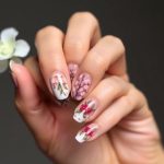 آرایش ناخن زیبا با لاک های طبیعی گالری سانته